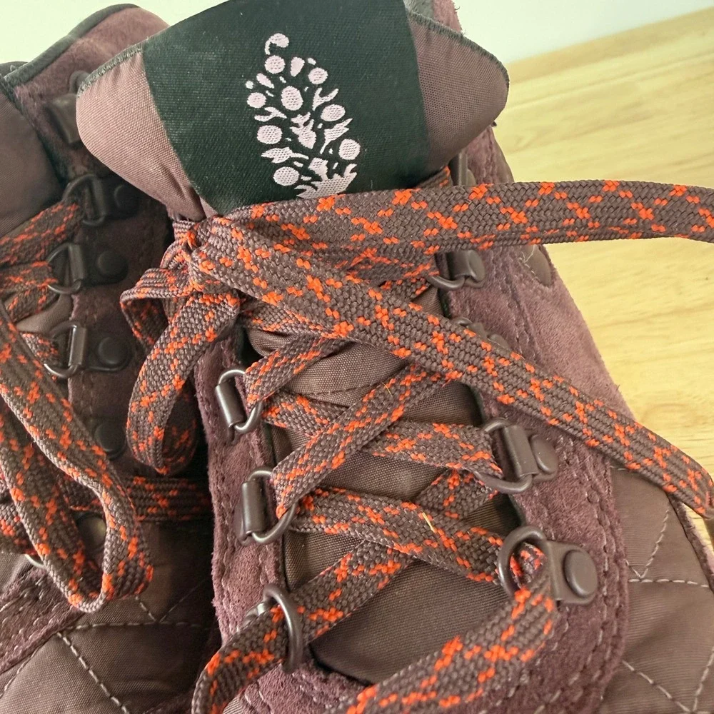 Danner X FP Movement Jag Quilt Hiking Boots Women 8 Fig Jam Purple Red Suede